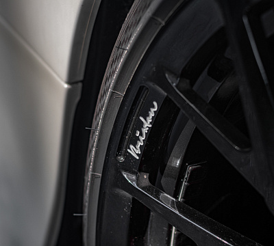 Фото дисков Brixton Forged PF10 на Ferrari F8