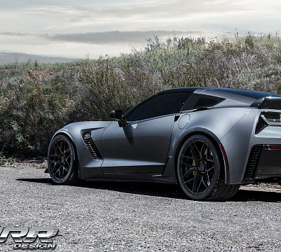 Фото дисков MRR FS01 на Chevrolet Corvette C7