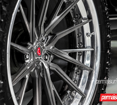 Фото дисков Vossen M-X4T (3-Piece) на Jeep Wrangler III (JK)
