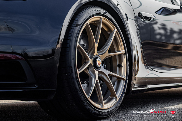 Фото дисков Vossen RS19 Глянцевое золото на Porsche 911 VIII