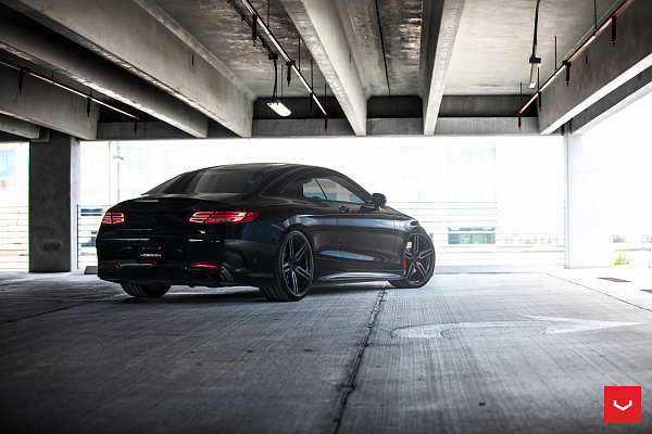 Фото дисков Vossen HF-1 Глянцевый темный лак на Mercedes-Benz S-Class (W222, C217)