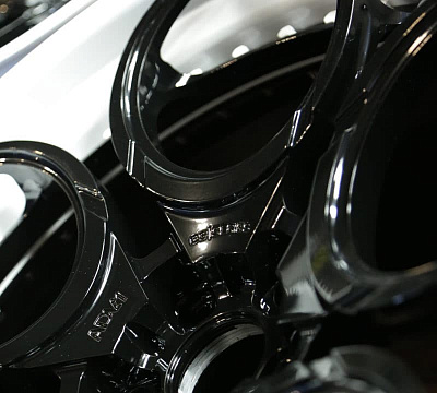 ADV.1 ADV05C Track Spec CS