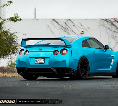 Фото дисков BC Forged RZ05 на Nissan GT-R