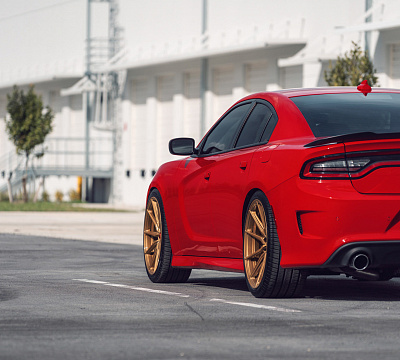 Фото дисков Vossen HF-3 на Dodge Charger VII