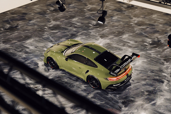 Фото дисков Brixton Forged PF7-RS Сатиновый темный лак на Porsche 911 VII