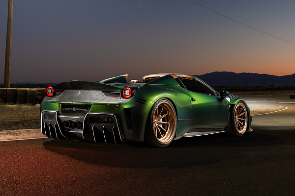 Фото дисков Brixton Forged R11-RS Глянцевая бронза на Ferrari 458