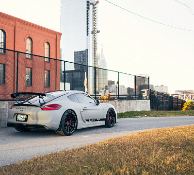 Фото дисков Brixton Forged R11-R на Porsche Cayman II
