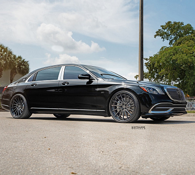Фото дисков Strasse Wheels SV15T Deep Concave FS на Mercedes-Benz S-Class (W222, C217)