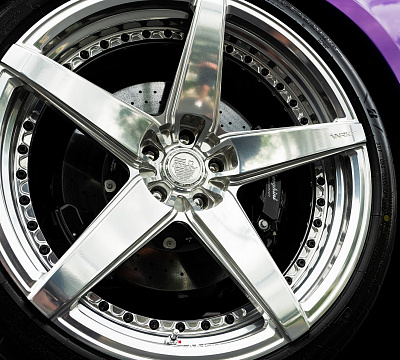 Фото дисков Anrky RS5.2 на Lamborghini Revuelto