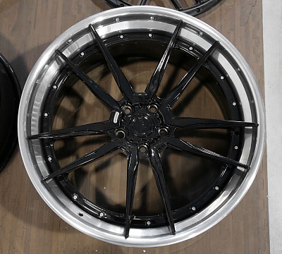 ADV.1 ADV5.2 Track Spec CS