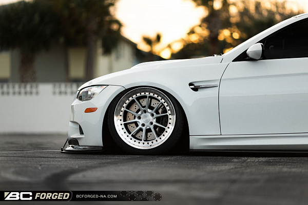 Фото дисков BC Forged LE10 // MLE10 Глянцевый лак на BMW 3/M3 (E90)