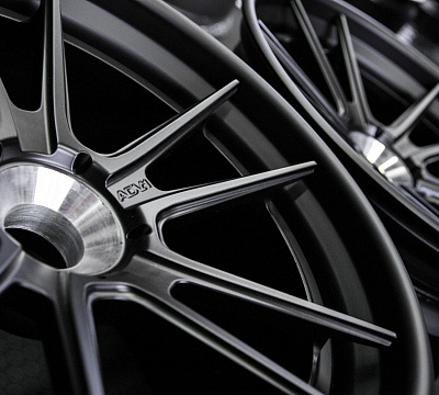 ADV.1 ADV5.2 Track Spec SL