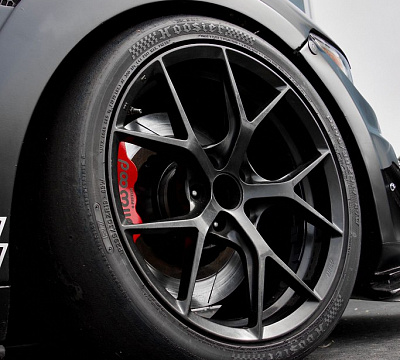 Фото дисков MRR FS06 на Ford Mustang VI
