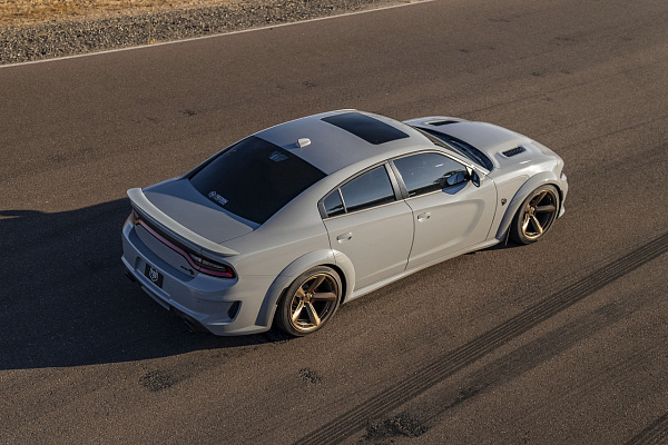 Фото дисков American Racing TTF Сатиновая бронза на Dodge Charger VII