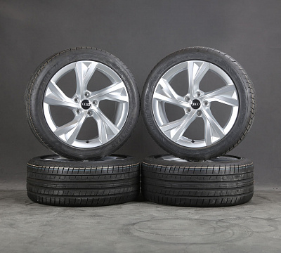 Audi 5 Spoke Flag 8W
