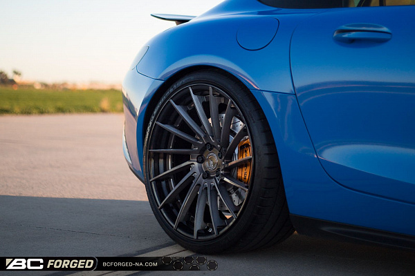 Фото дисков BC Forged HCA215 Глянцевый темный лак на Mercedes-Benz AMG GT I