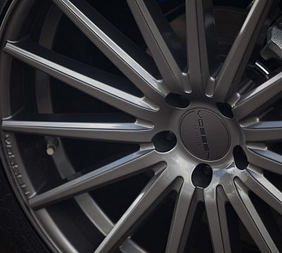 Фото дисков Vossen VFS-2 на Lexus NX I