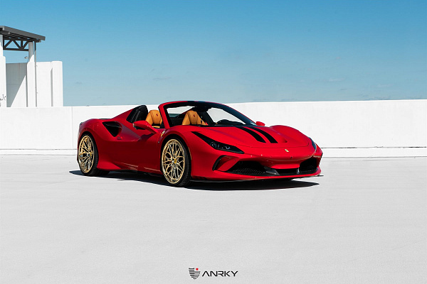 Фото дисков Anrky S3-X1 Глянцевое золото на Ferrari F8