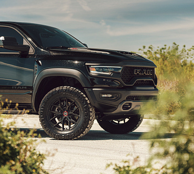 Фото дисков Vossen HF6-4 на Ram 1500 V