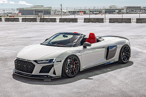 Фото дисков Strasse Wheels SB1 Deep Concave Duoblock Черный сатин на Audi R8 (4S)