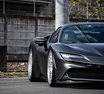 Фото дисков HRE 515 GTM на Ferrari SF90