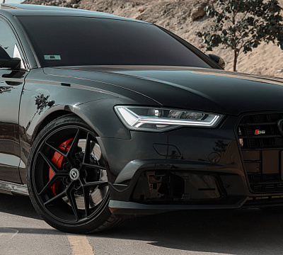 Фото дисков HRE FF11 на Audi A/RS 6 (C7)