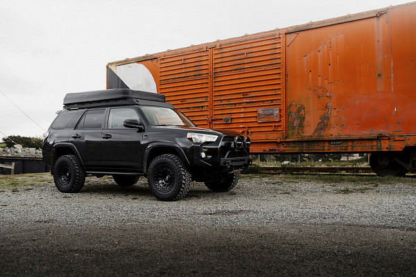 Фото дисков Black Rhino BARRAGE Черный сатин на Toyota 4Runner V
