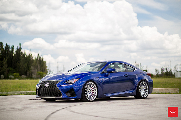 Фото дисков Vossen VFS-2 Серебро на Lexus RC
