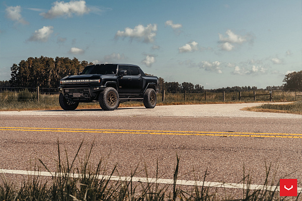 Hummer EV