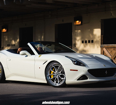Фото дисков HRE S201 на Ferrari California