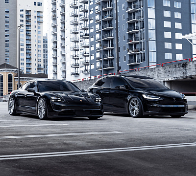 Фото дисков Vossen HF-7 на Porsche Taycan I