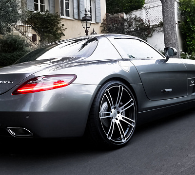 Фото дисков CEC C883 на Mercedes-Benz SLS AMG