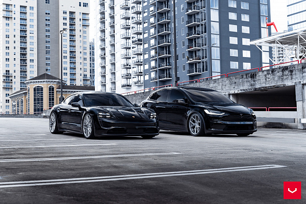 Фото дисков Vossen HF-7 Серебро на Porsche Taycan I