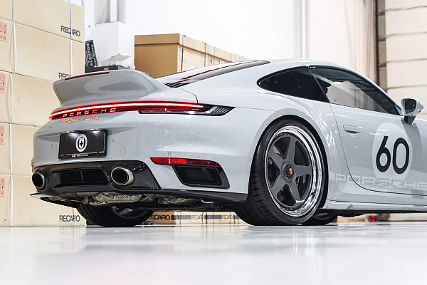 Фото дисков HRE 305 Сатиновый графит на Porsche 911 VIII