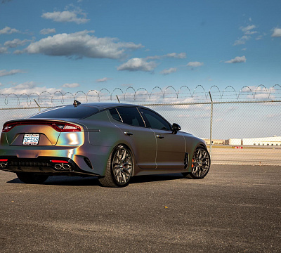Фото дисков Vossen HF-2 на Kia Stinger