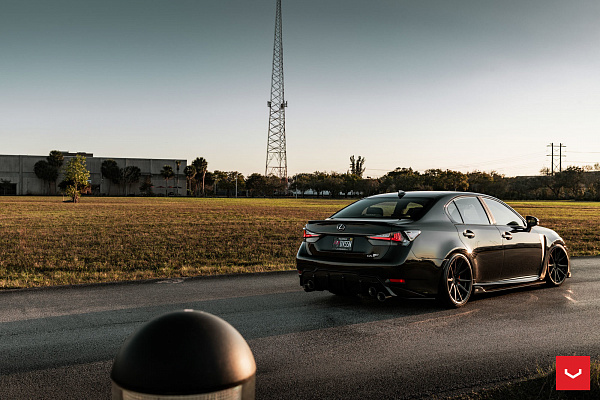 Фото дисков Vossen HF-3 Черный сатин на Lexus GS IV