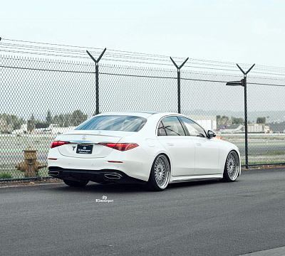 Фото дисков HRE 501 на Mercedes-Benz S-Class (W223)