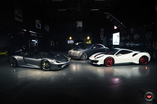 Фото дисков Vossen EVO-2 Глянцевый темный лак на Porsche 918 Spyder