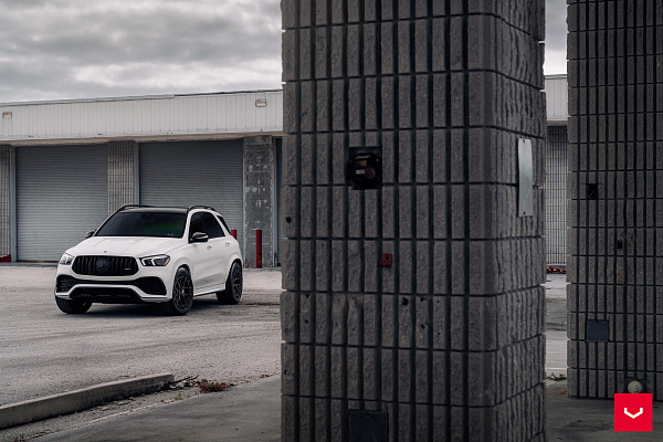 Фото дисков Vossen HFX-1 (5-Lug) Черный сатин на Mercedes-Benz GLE II