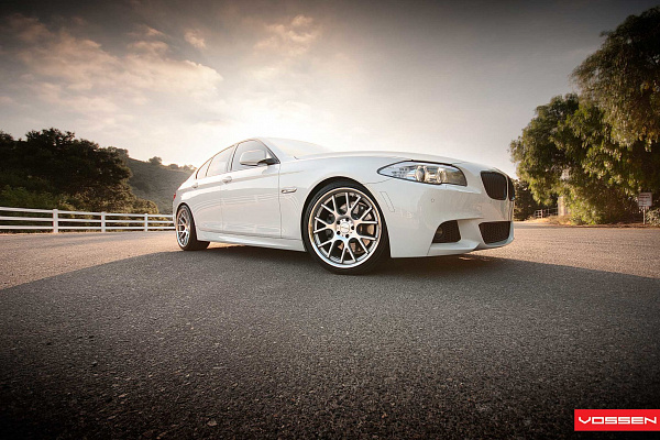Фото дисков Vossen CV2 Серебро на BMW 5/M5 (F10)