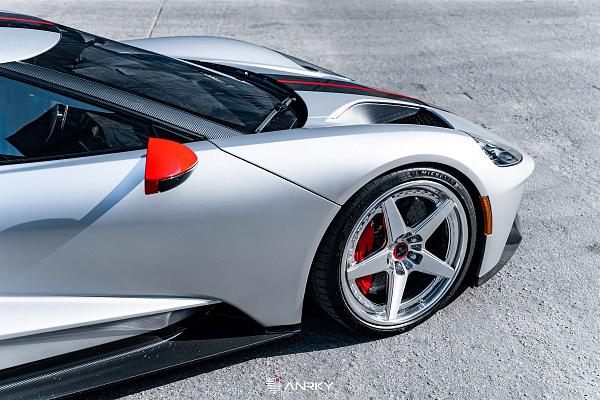 Фото дисков Anrky RS5.3 Глянцевый лак на Ford GT II