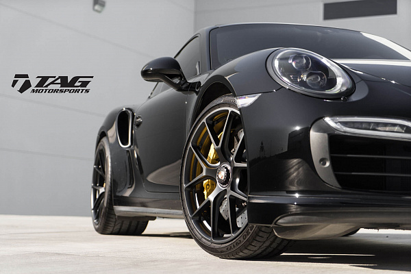 Фото дисков HRE P101 Черный сатин на Porsche 911 VII