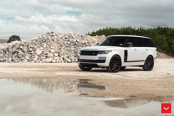 Фото дисков Vossen HF-2 Черный сатин на Range Rover IV