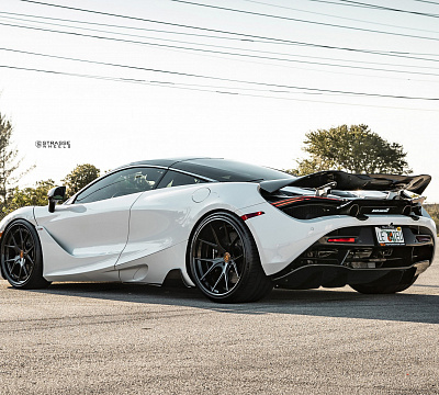 Фото дисков Strasse Wheels SM5R Deep Concave FS на McLaren 720S