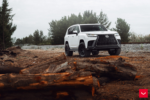 Фото дисков Vossen HFX-1 (6-Lug) Черный глянец на Lexus LX IV