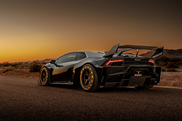 Фото дисков Brixton Forged PF7 Aerotech Глянцевая бронза на Lamborghini Huracan