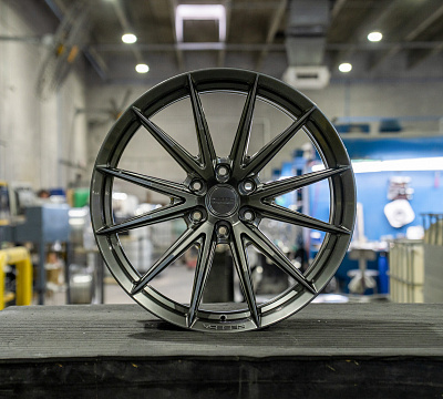 Vossen HFX-2 (6-Lug)