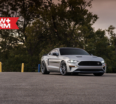 Фото дисков HRE FF11 на Ford Mustang VI