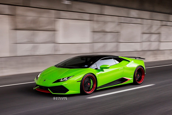 Фото дисков Strasse Wheels SV1 Deep Concave FS Другой цвет на Lamborghini Huracan