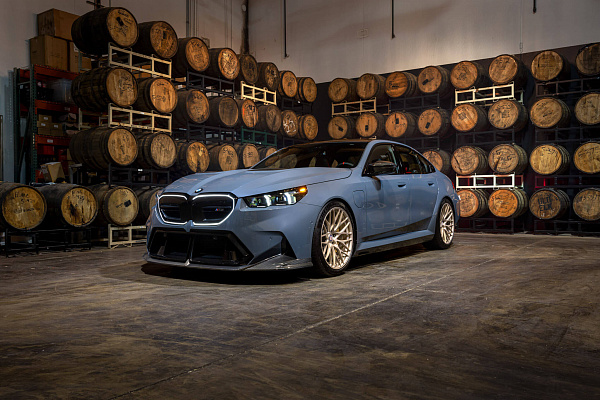 Фото дисков HRE 520M Сатиновая шампань на BMW 5/M5 (G60/G90)